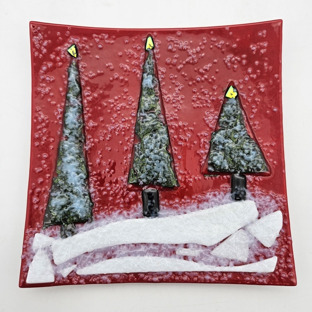 Christmas Tree Dichroic Fused Art Glass Plate Trinket Dish Snow Red 7 5/8"